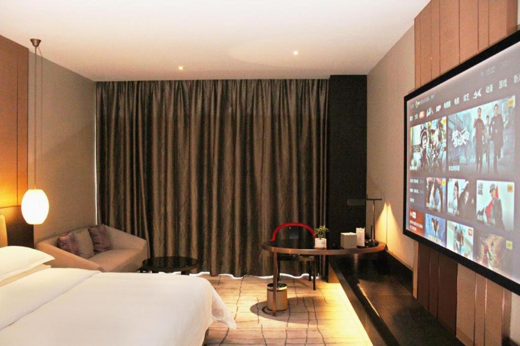 Maison New Century Hotel Dongguan Dongguan  Exterior photo